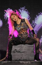 SHAKIRA Performs at O2 Arena in London 06/11/2018