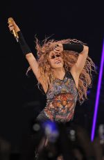 SHAKIRA Performs at O2 Arena in London 06/11/2018