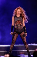 SHAKIRA Perfors at El Dourado Tour in Bordeaux 06/24/2018