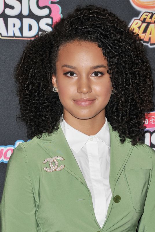 SOFIA WYLIE at Radio Disney Music Awards 2018 in Los Angeles 06/22/2018