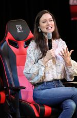 SUMMER GLAU at Supanova in Sydney 06/17/2018