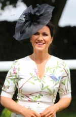 SUSANNA REID at Investec Derby Festival Ladies Day at Epsom Racecourse 06/01/2018