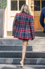 SYLVIE MEISS Arrives at Her Apartment in Hamburg 06/27/2018