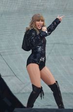 TAYLOR SWIFT Performs at Her Reputation Tour at Etihad Stadium in Manchester 06/08/2018