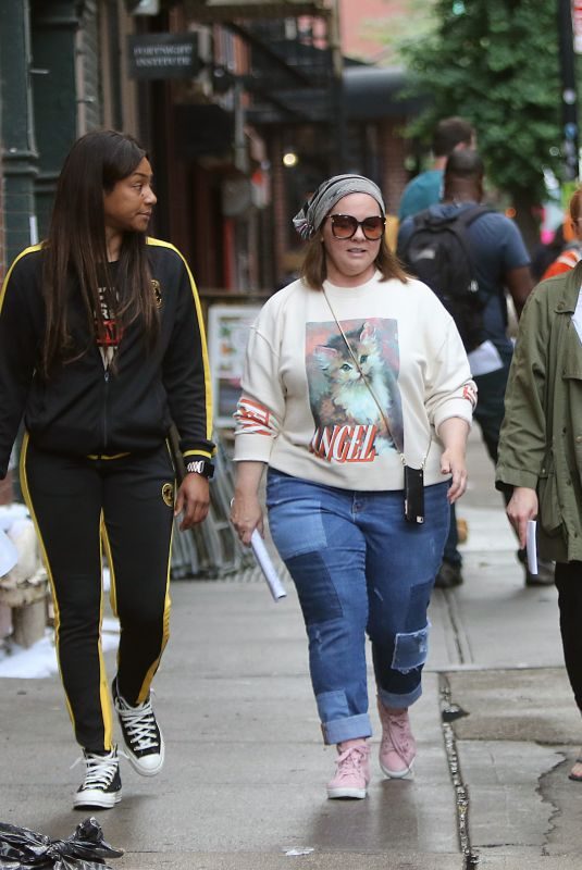 TIFFANY HADISH, MELISSA MCCARTHY and ELISABETH MOSS on the Set of The Kitchen in New York 06/13/2018