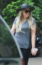 TIFFANY TRUMP Leaves Her Home in New York 06/08/2018
