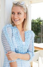 VALENTINA PAHDE for About You Summer 2017/2018 Outfit