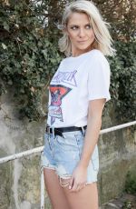VALENTINA PAHDE for About You Summer 2017/2018 Outfit