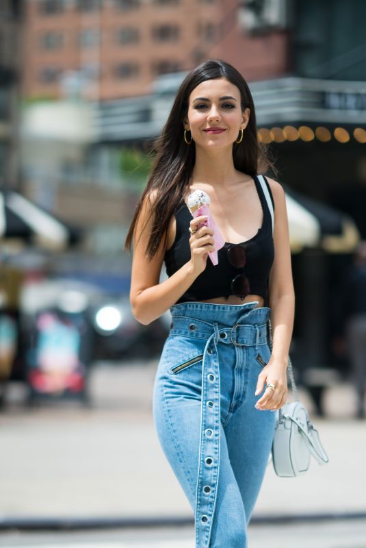 VICTORIA JUSTICE Out Eats Ice Cream in New York 06/22/2018