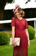 VICTORIA PENDLETON at Investec Derby Festival Ladies Day at Epsom Racecourse 06/01/2018