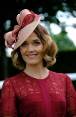 VICTORIA PENDLETON at Investec Derby Festival Ladies Day at Epsom Racecourse 06/01/2018