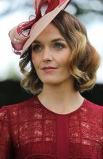 VICTORIA PENDLETON at Investec Derby Festival Ladies Day at Epsom Racecourse 06/01/2018