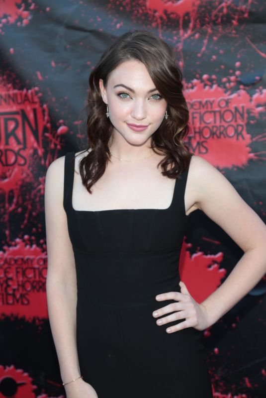 VIOLETT BEANE at 2018 Saturn Awards in Burbank 06/27/2018