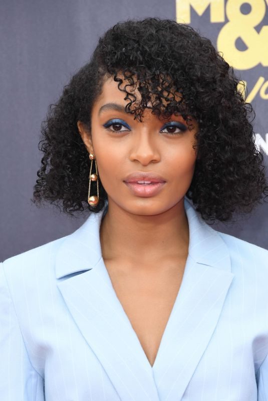 YARA SHAHIDI at 2018 MTV Movie and TV Awards in Santa Monica 06/16/2018