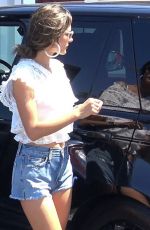 ALESSANDRA AMBROSIO Shopping at Brentwood Country Mart 07/20/2018