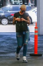 AMBER ROSE Leaves a Dermatologists in Beverly Hills 07/20/2018