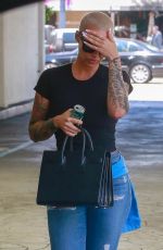 AMBER ROSE Leaves a Dermatologists in Beverly Hills 07/20/2018