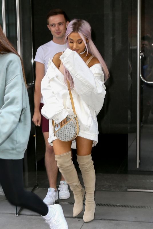 ARIANA GRANDE Out in New York 07/18/2018
