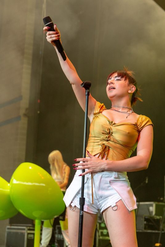 CHARLI XCX Performs at Summerfest Music Festival in Milwaukee 07/06/2018