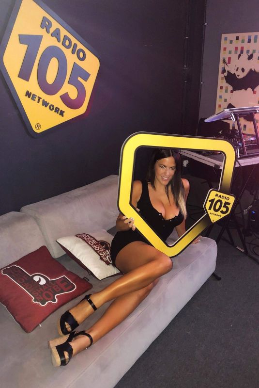 CLAUDIA ROMANI at Radio 105
