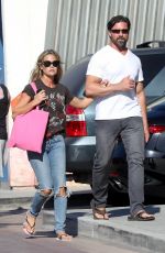 DENISE RICHARDS Shopping at Malibu Country Mart 07/14/2018