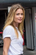 DOUTZEN KROES Out and About in Amsterdam 07/19/2018