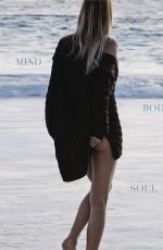 ELLE MACPHERSON in Hamptons Purist, July 2018