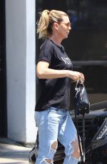 ELLEN POMPEO Leaves Joan