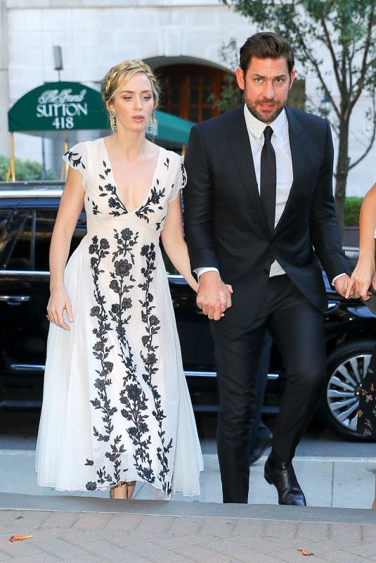 EMILY BLUNT and John Krasinski Out for Dinner in New York 07/09/2018