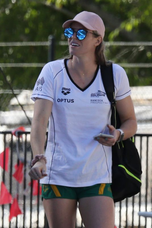 EMILY SEEBOHM Out in Queensland 07/26/2018