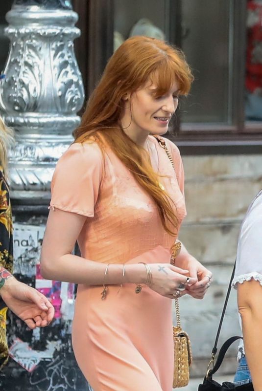 FLORENCE WELCH Out and About in New York 07/28/2018