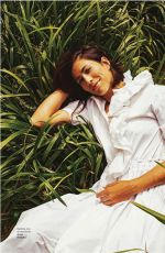 GARBINE MUGURUZA n Mujer Hoy Magazine, June 2018 Issue