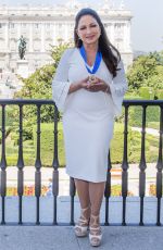 GLORIA ESTEFAN Receives Gold Medal of Merit in Madrid 07/23/2018