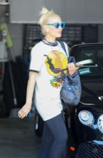 GWEN STEFANI Shopping at XIV Karats in Beverly Hills 07/05/2018