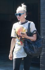 GWEN STEFANI Shopping at XIV Karats in Beverly Hills 07/05/2018