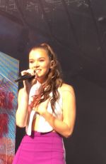 HAILEE STEINFELD Performs at Blue Hills Bank Pavilion in Boston 07/13/2018