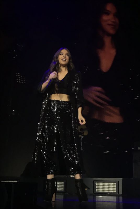 HAILEE STEINFELD Performs at The Voicenotes Tour at BB&T Pavilion in Camden 07/24/2018