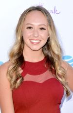 HAILEY SOLE at Hollyrod 20th Annual Designcare at Cross Creek Farm Event in Malibu 07/14/2018
