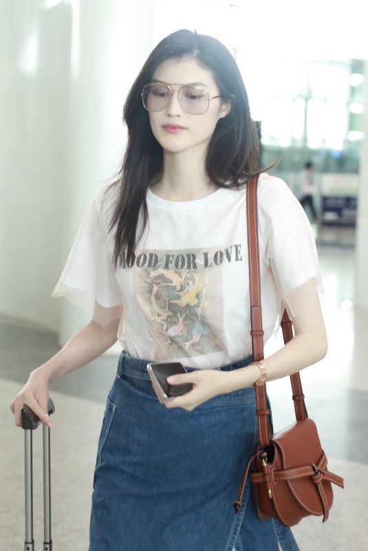 HE SUI  at Beijing International Airport 07/19/2018