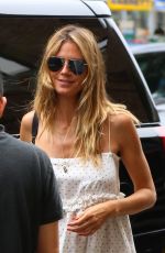 HEIDI KLUM Out in New York 04/07/2018