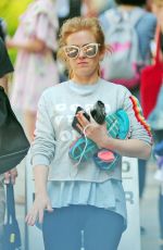 ISLA FISHER Leaves a Nail Salon in London 07/14/2018