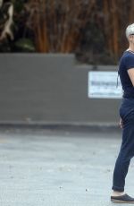 JAMIE LEE CURTIS Out in Pacific Palisades 07/26/2018