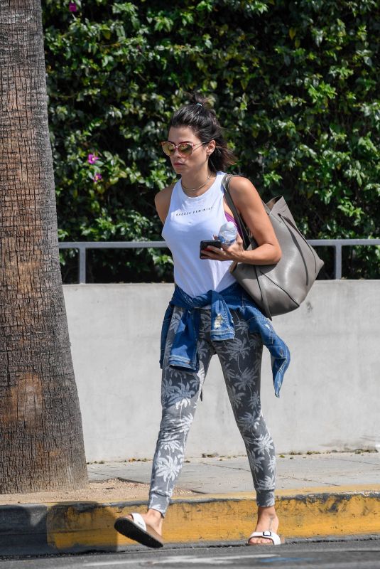 JENNA DEWAN Leaves a Gym in West Hollywood 07/16/2018