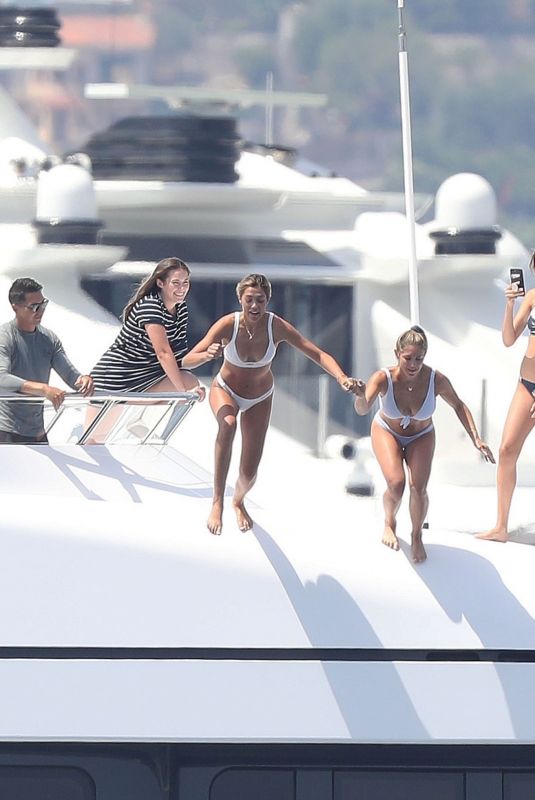 JENNIFER FLANVIN, SISTINE, SOPHIA and SCARLET STALLONE at a Yacht in Nice