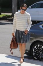 JENNIFER GARNER Arrives at a Church in Pacific Palisades 07/29/2018