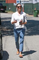 JENNIFER GARNER Leaves Ben Affleck
