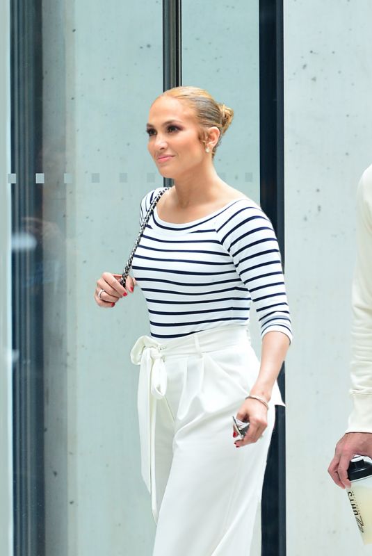 JENNIFER LOPEZ and Alex Rodriguez Out in New York 07/18/2018