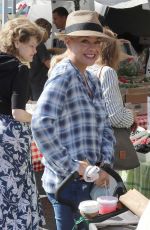 JESSICA COLLINS Shopping at Farmer