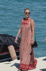 KATE MOSS Arrives at Nammos Beach in Mykonos 07/01/2018