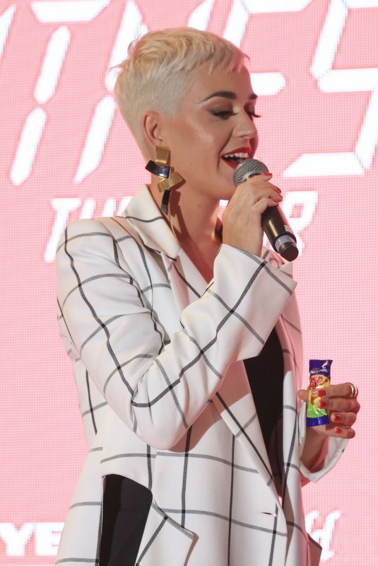 KATTY PERRY at Westfield in Perth 07/25/2018